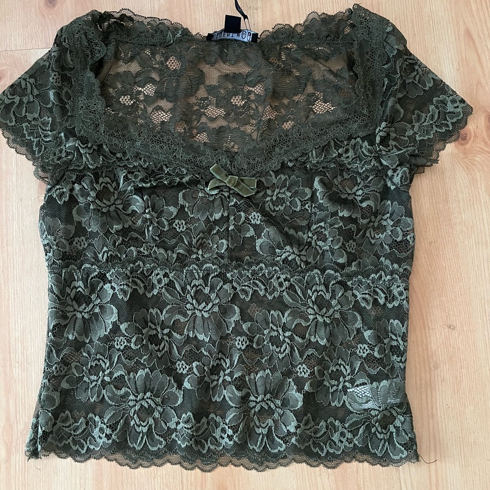 Current Mood Green Lace Top